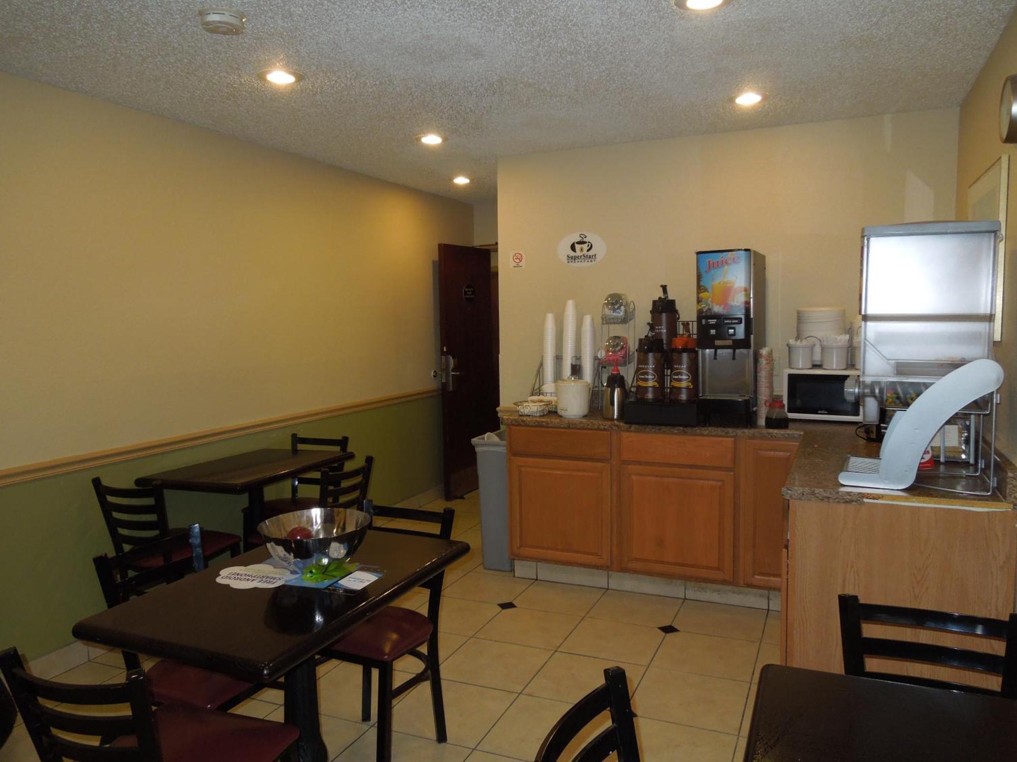 Super 8 By Wyndham 3* Harrisonburg